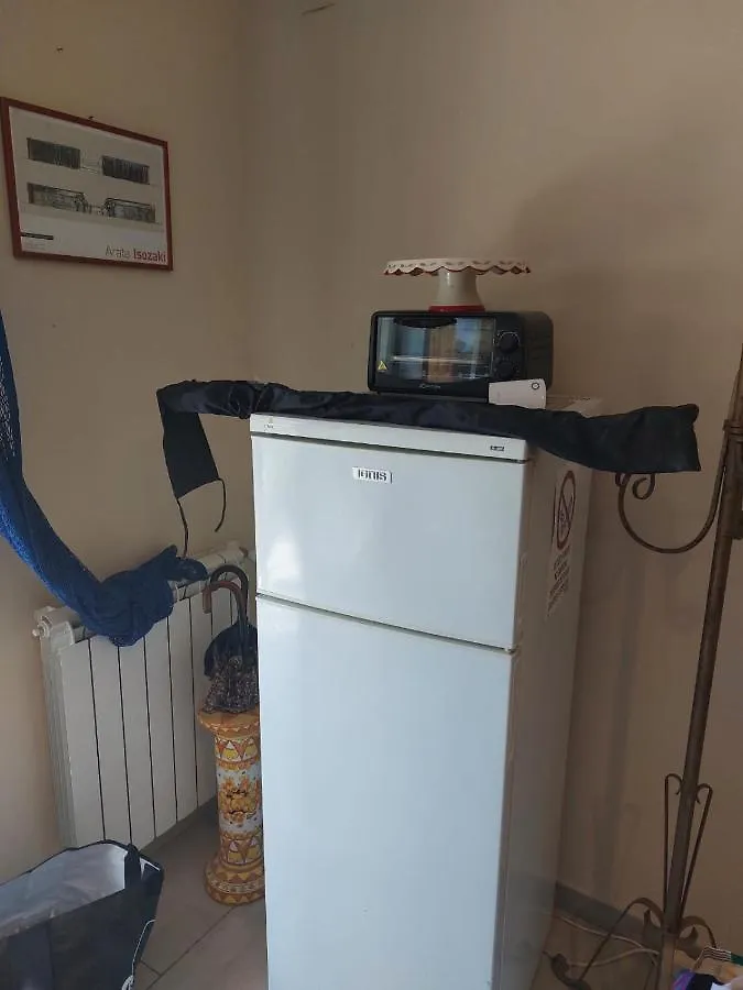 La Casa Di Mau Otel Messina Konukevi